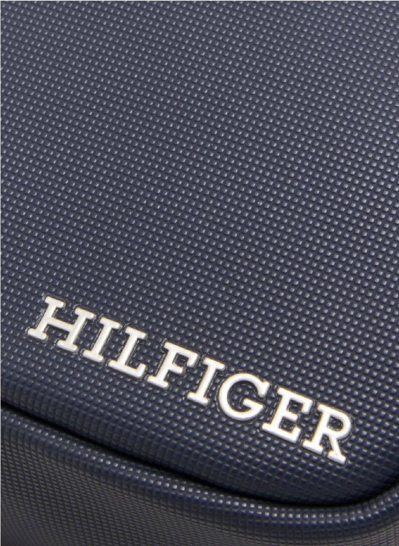 Men's Hilfiger Monotype Logo Pique Small Washbag -  Pique textured finish, Blue - pzsku/Z4F8E2396D9B96009B835Z/45/_/1714373650/fb273b65-c150-4a3b-a4ed-d20dbfc45229