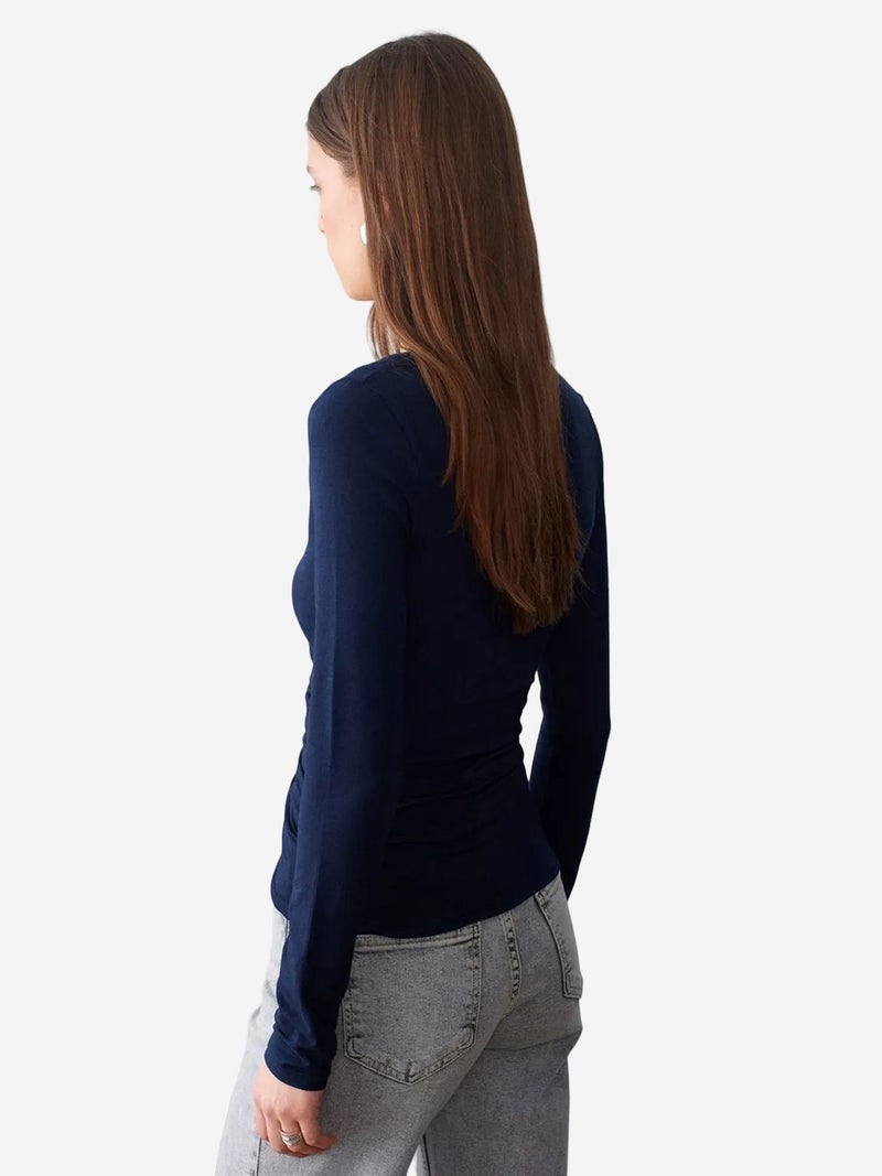 DILVIN Slim Fit V-Neck Knit Blouse - Image 5
