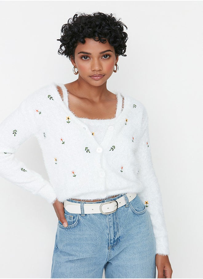 Cardigan - Ecru - Regular - pzsku/Z4F901518172EF427E58EZ/45/_/1730941471/d756395f-695b-4877-931f-9c9a9af5d3c9