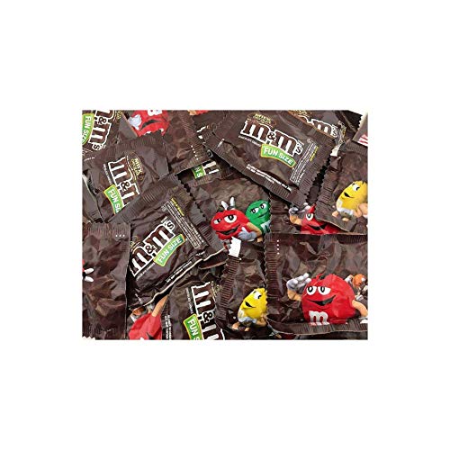 M&M'S MMs Milk Chocolate Fun Size Candy Bulk Pack 70ct Pack of 2 Pounds - Image 1