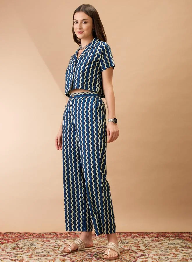 globus Globus Blue Chevron Print Crop Shirt and Pants Co-Ords