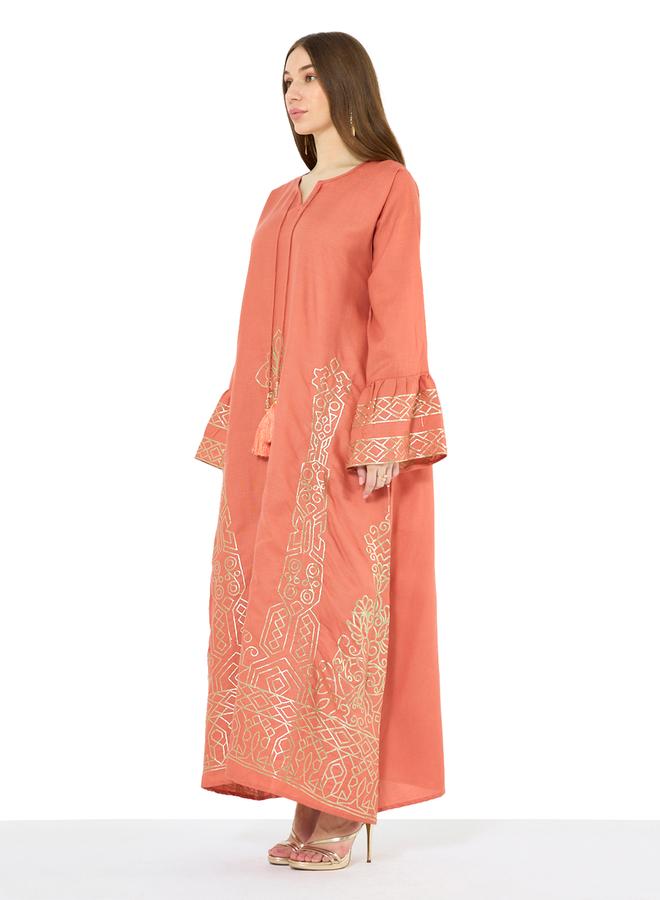 ذوق جلابية ماكسي بقصة A-line وتطريز - صدئي - Image 1