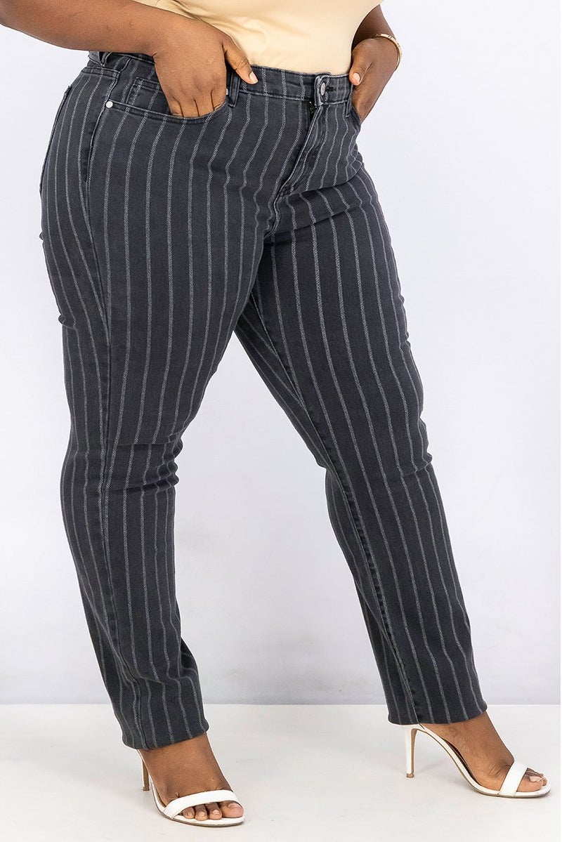 Violeta By Mango جينز كوردروي ضيق للنساء، مغسول باللون الأسود - Image 3