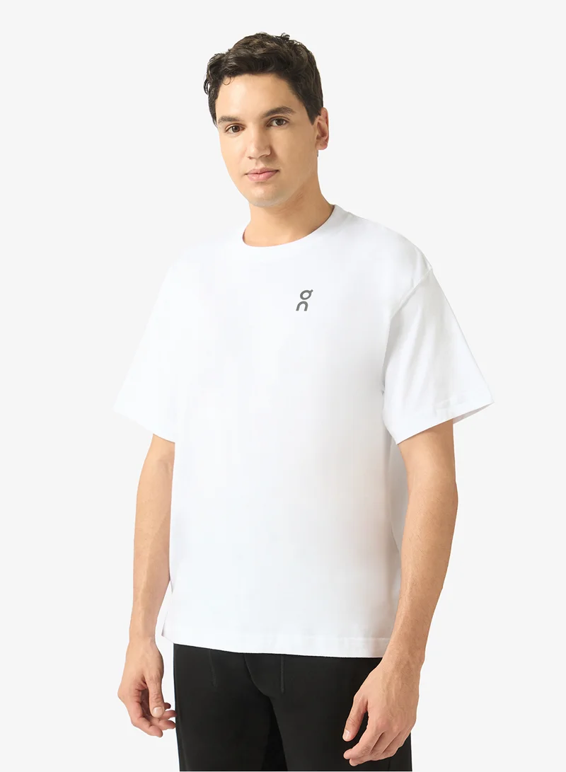 On Running Essential Logo Club T-Shirt