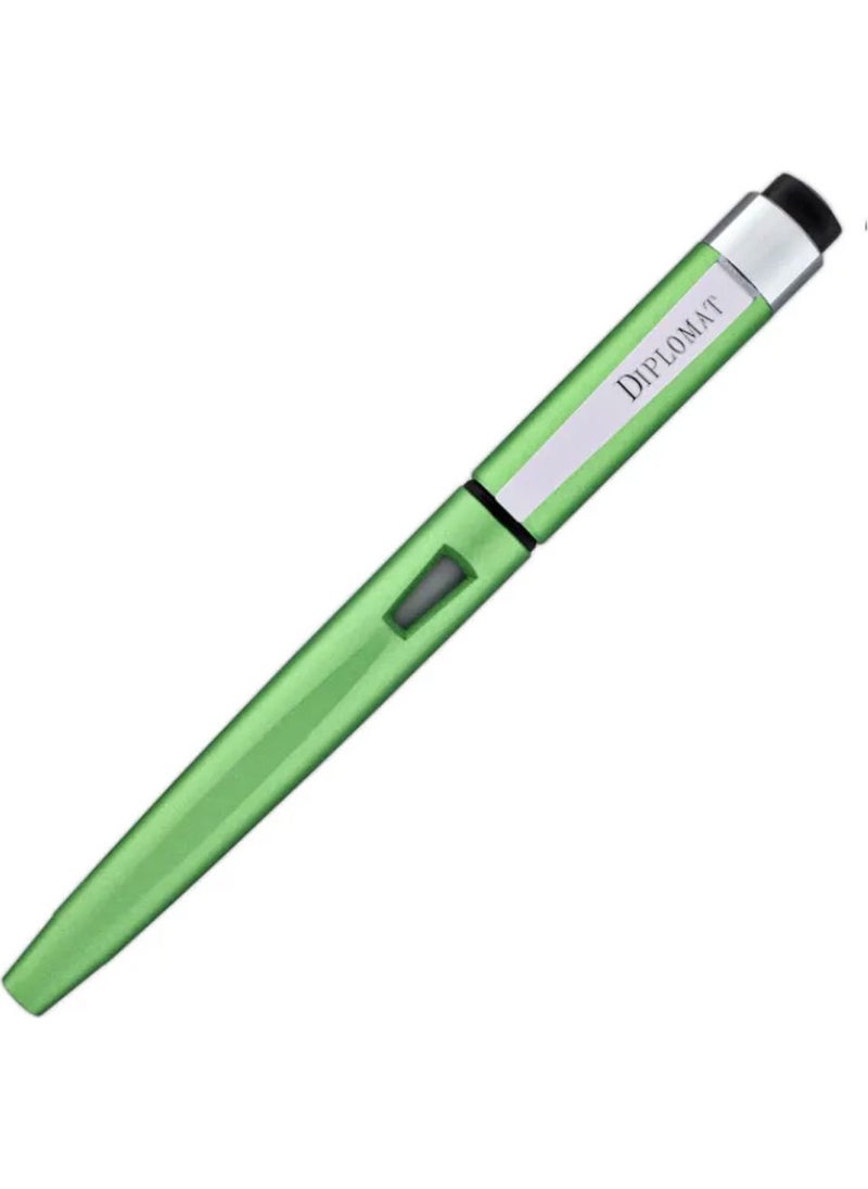 Diplomat - D40908028 Magnum Fountain Pen B Green - Image 1