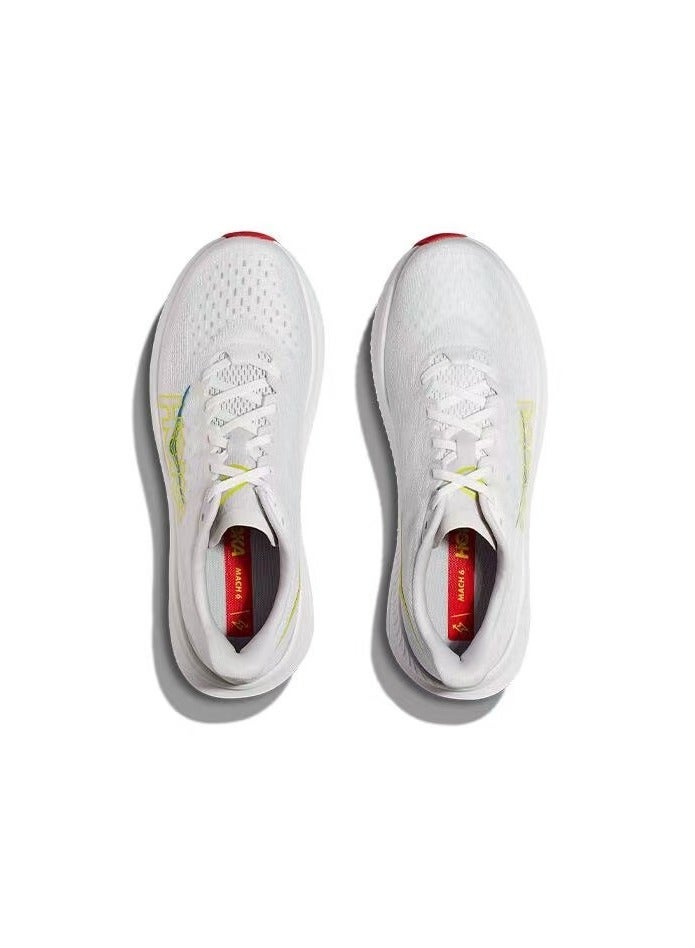 هوكا ون ون حذاء الجري في الهواء الطلق ماك 6 أبيض للرجال/النساء - Image 3