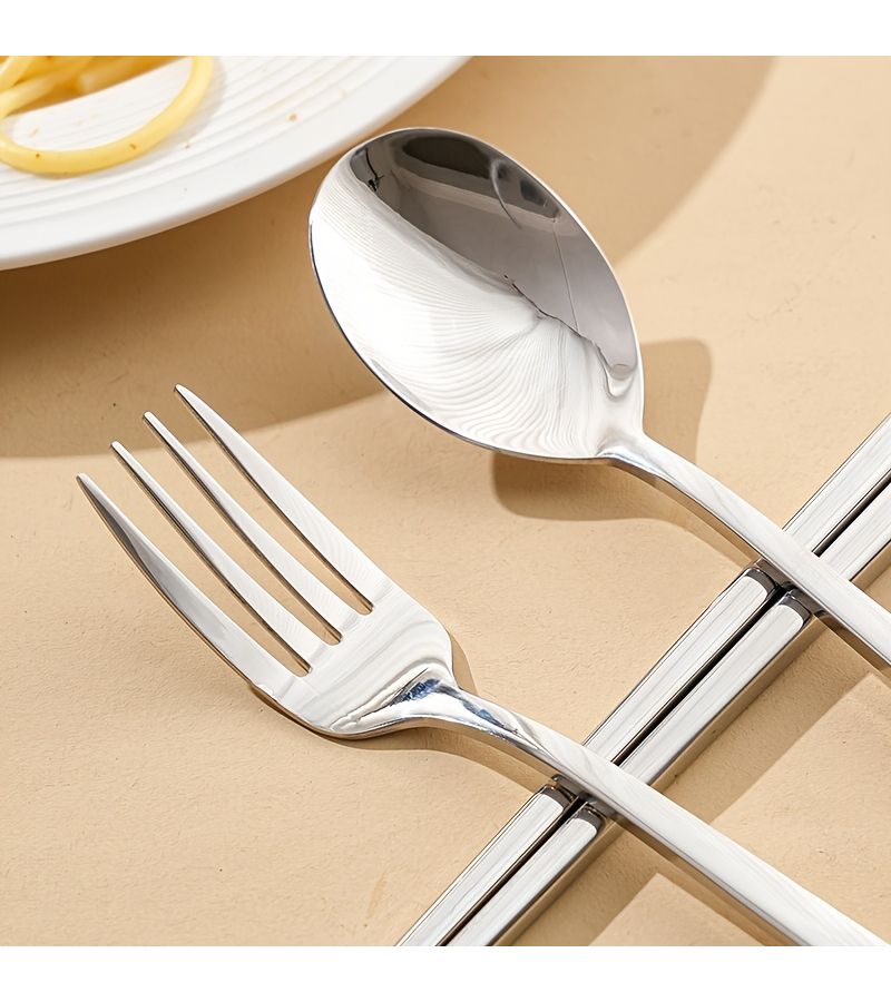 A 316 Stainless Steel Portable Cutlery Set 3 Piece Spoon And Chopsticks With Cherry Powder Storage Box For Outdoor Trips - Image 4