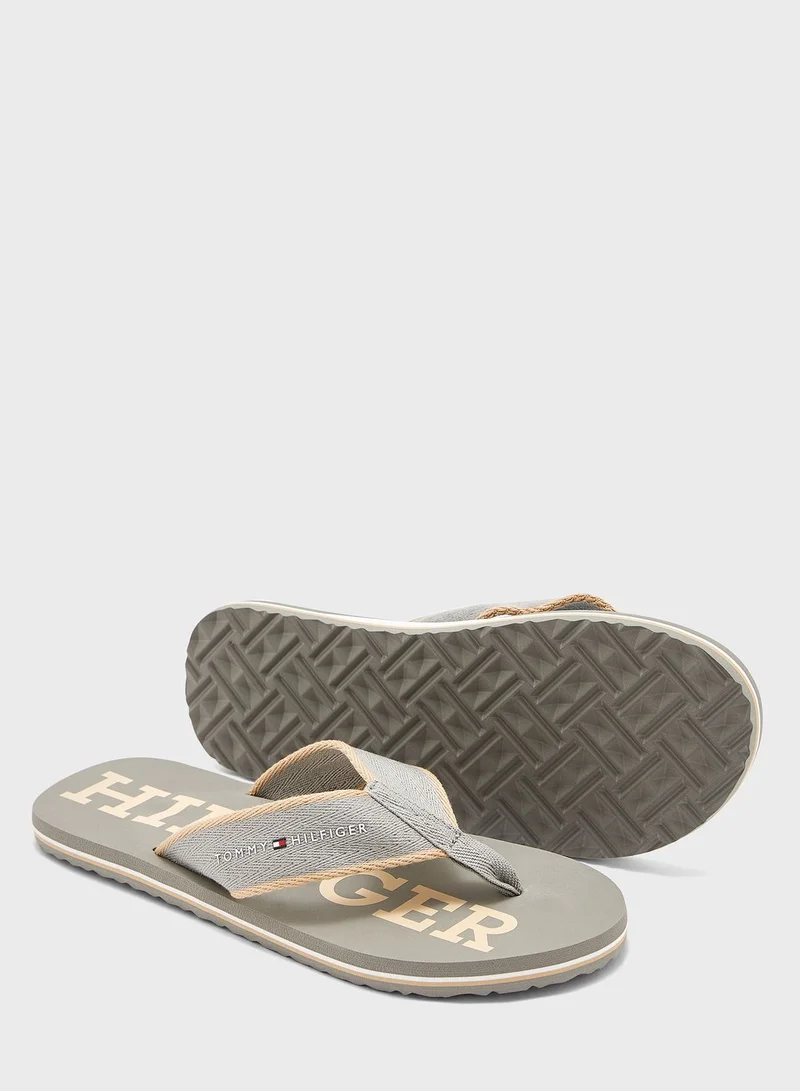TOMMY JEANS Logo Flip Flops