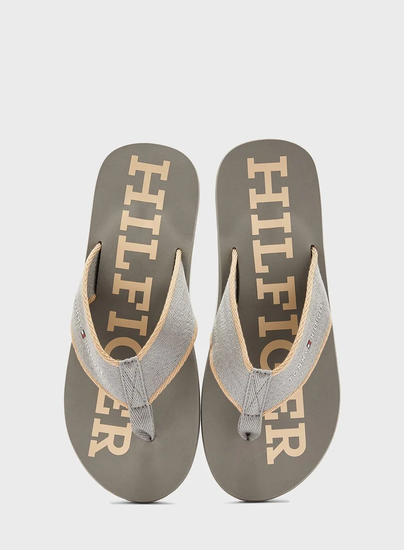 TOMMY JEANS Logo Flip Flops