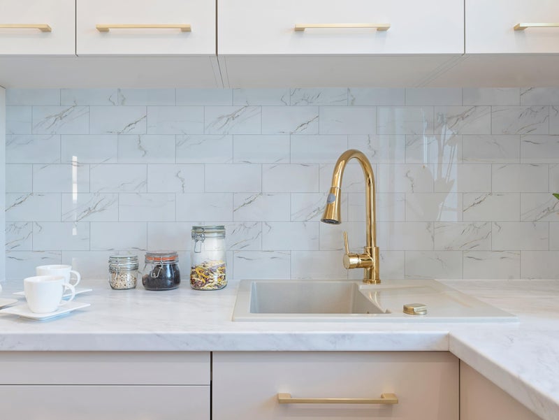 Reovatile 10-Pack Peel and Stick Tile Backsplash 12"X12" PVC Wall Tiles, Stick on Backsplash for Kitchen, Bathroom Tile, Fireplace DÃ©cor, Laundry Table, Stair Decals in Polished Carat Gold - Image 2