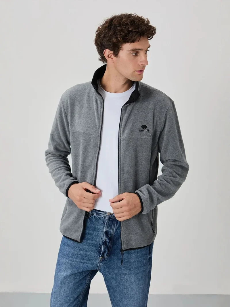 تومي لايف TOMMY Men's Plush Zip-Front Sweatshirt