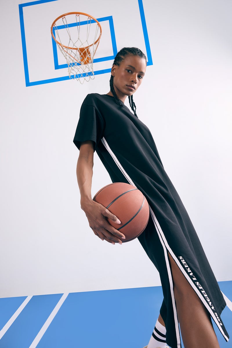DeFacto Black Woman Oversize Fit Pique NBA Los Angeles Lakers Licensed Dress Casual - Image 2