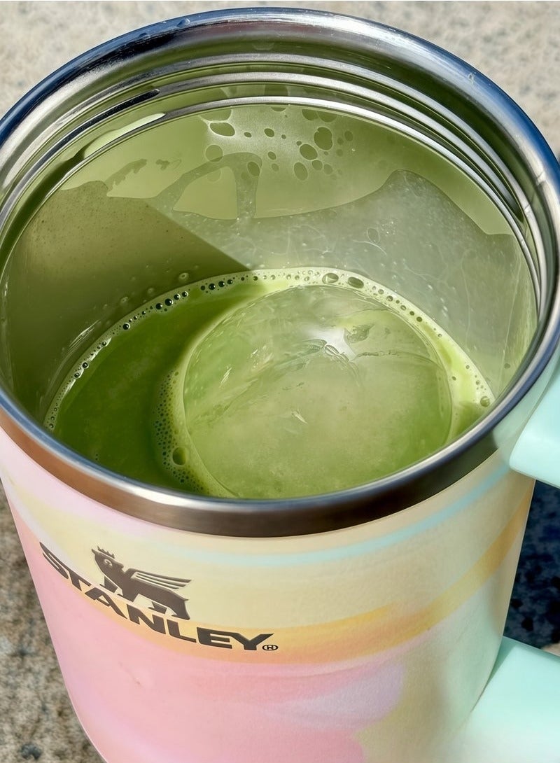 ستانلي كوب Quencher H2.0 FlowState المصنوع من الفولاذ المقاوم للصدأ والمعزول بالتفريغ مع غطاء وقشة للماء - كوب قهوة - كوب قهوة من الفولاذ المقاوم للصدأ سعة 40 أونصة  - Image 5