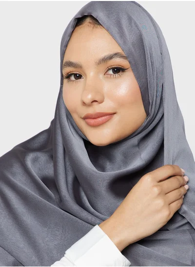 Tuva Shawl by Modanisa Anthracite Shawl