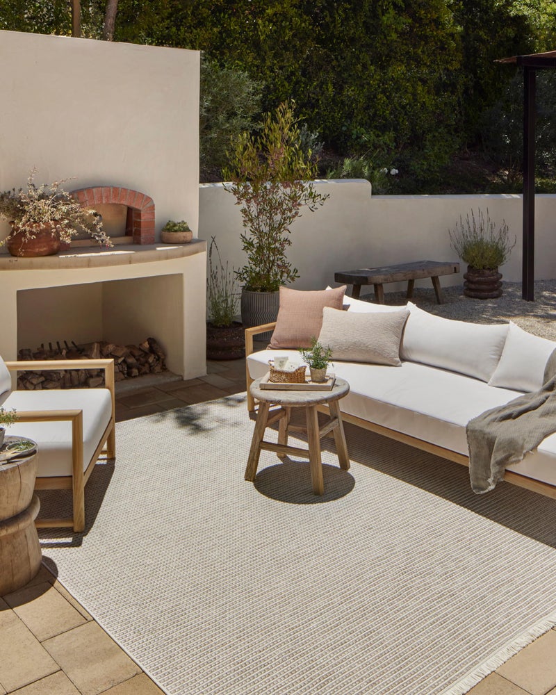 Loloi Amber Lewis Malibu Collection MAB-04 Beige/Dove 5'-1" x 7'-7" Area Rug - Image 1