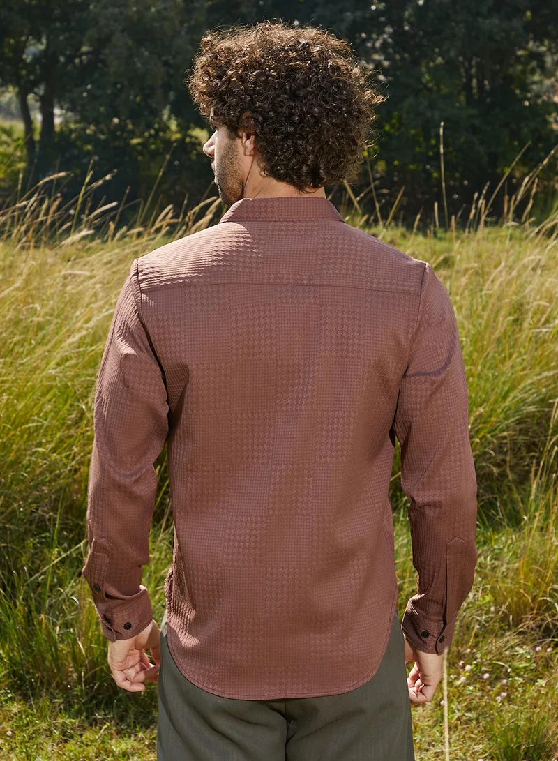 Campus Sutra Men's Sienna Brown Houndstooth-Tactile Shirt