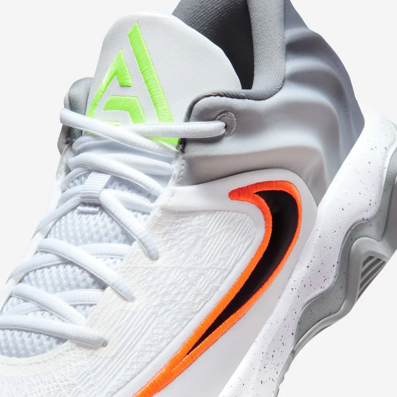 Nike Men's Giannis Immortality 4 Basketball Shoes