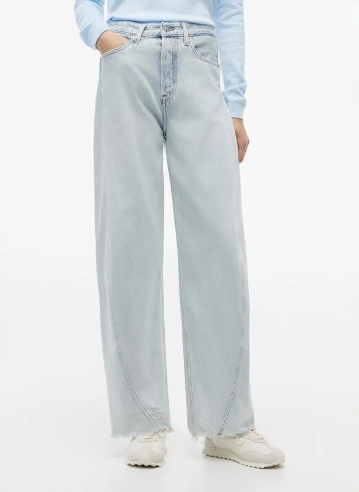 Tommy Jeans Twisted Seam Mid Rise Barrel Jeans