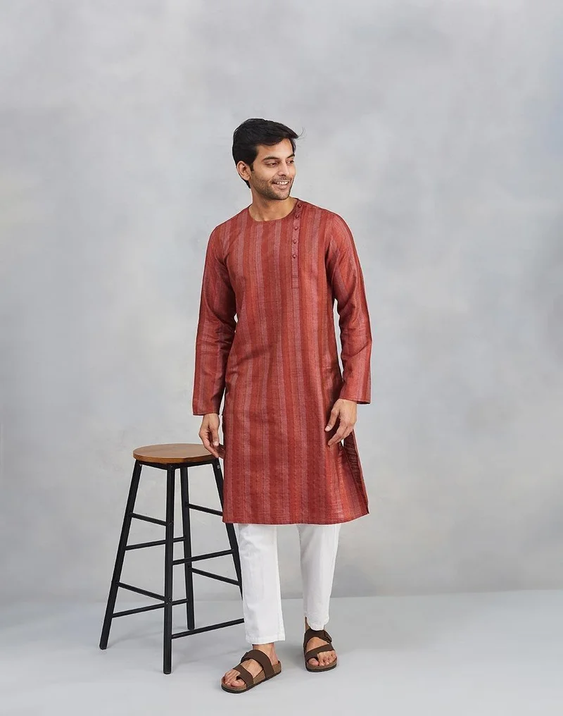 Fabindia Maroon Viscose Blend Dobby Slim Fit Long Kurta