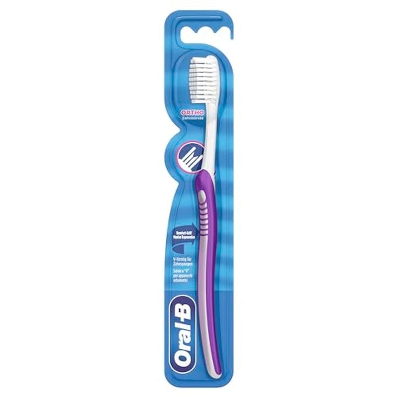 Oral-B Indicator 35 Orthodontic Toothbrush - Image 1