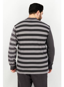 adidas Originals Men Sportswear Fit Long Sleeve Embroidered Logo Sweatshirt, Grey  - Image 4