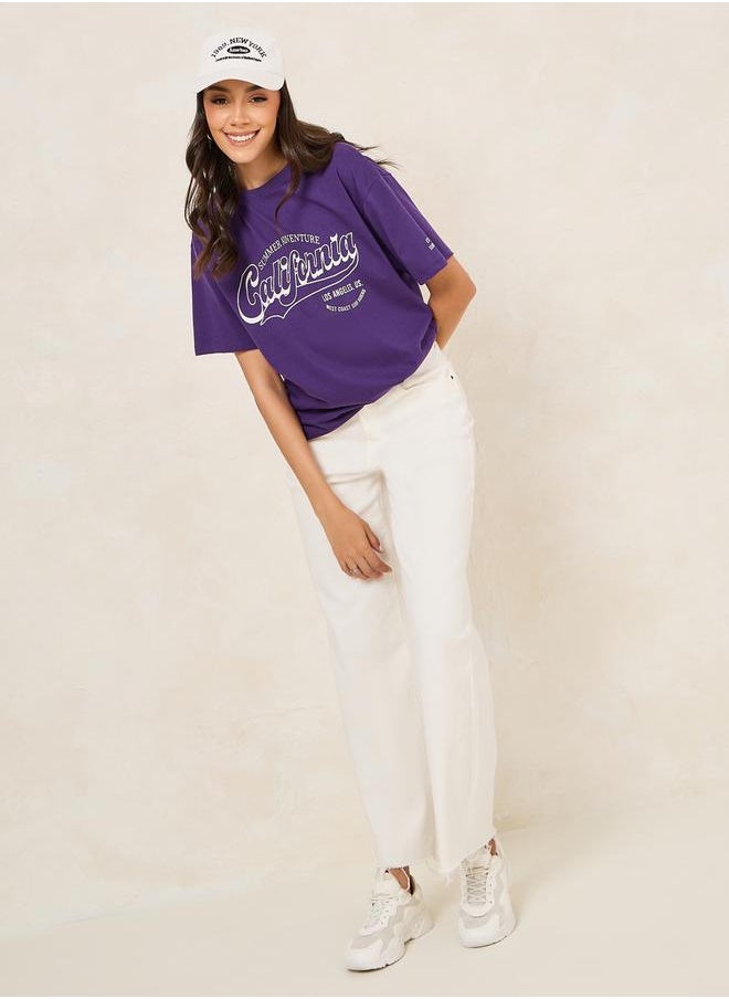 Styli Oversized California Slogan Print Round Neck T-Shirt  - Image 2