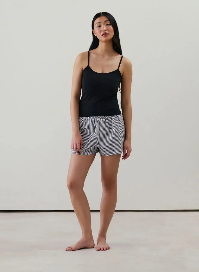 UNDIZ Striped shorts