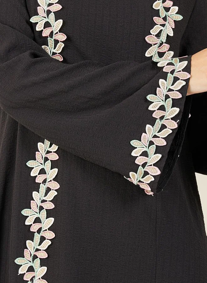 Styli Floral Embroidered Jalabiya