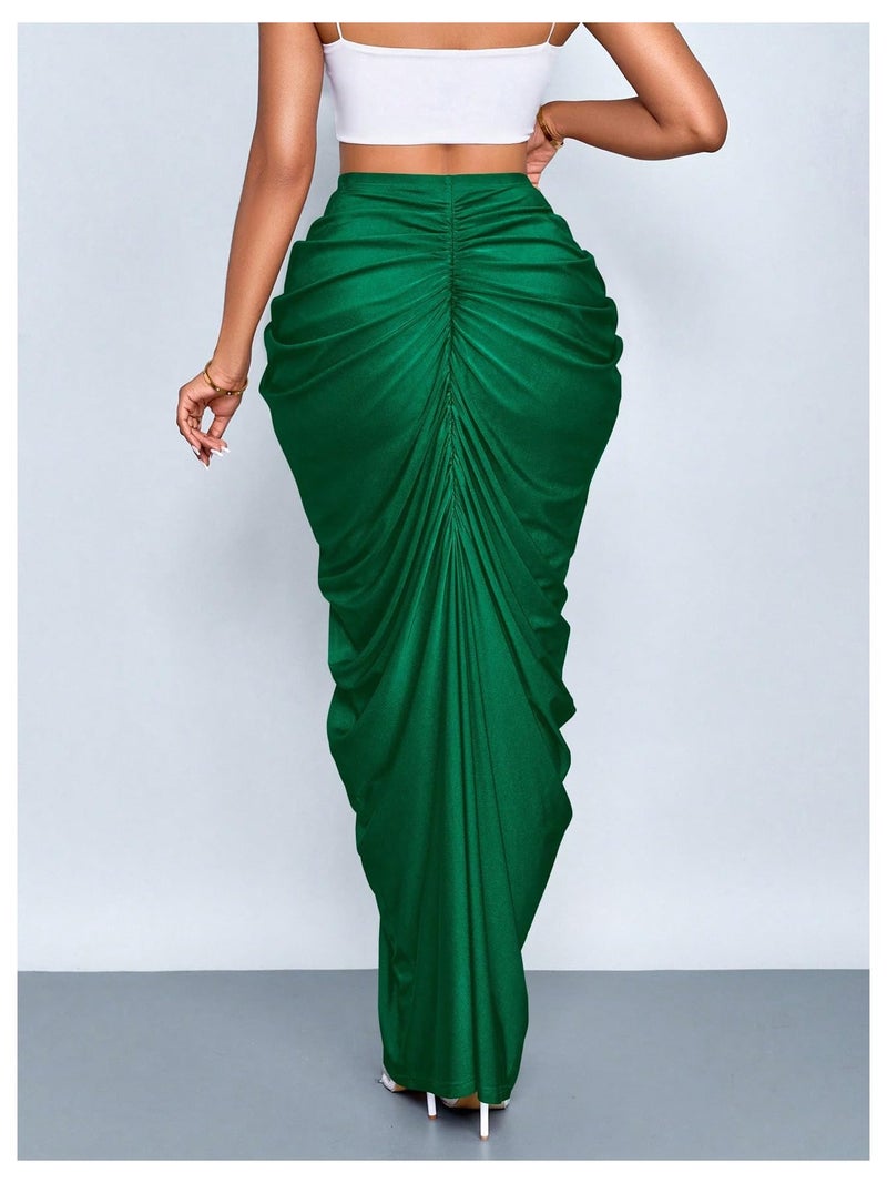 WDIRARA Women's Ruched Bodycon Maxi Skirt Cocktail Party High Waisted Long Fishtail Skirts Dark Green Small - Image 2