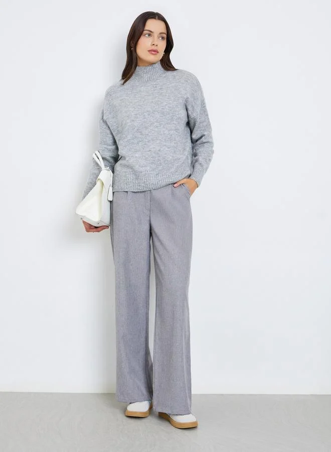 ستايلي سويتر محبوك بياقة عالية مضلعة وأكمام طويلة