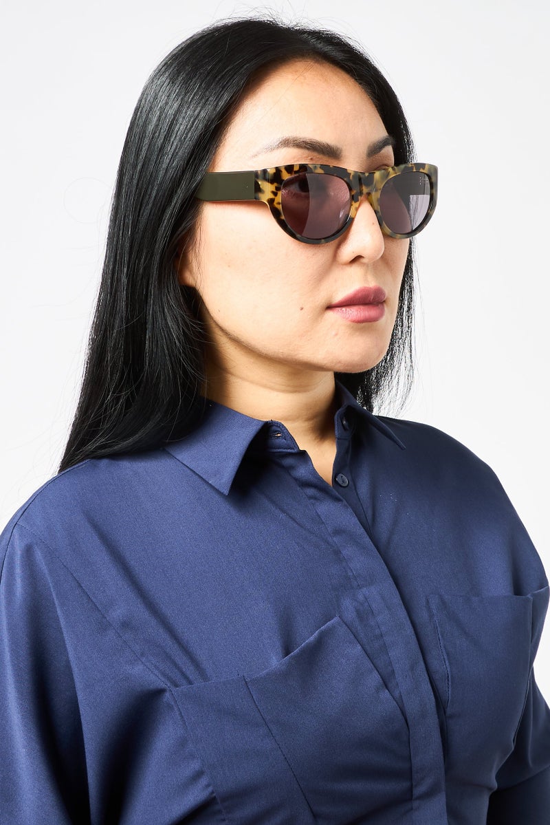 DKNY Women DK550S Oval Sunglasses With UV Rays Protection, Multicolor - Image 2