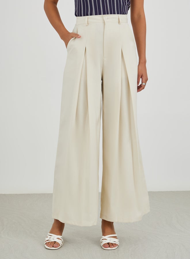 Styli Solid High Rise Inverted Pleated Wide Leg Pants - Image 2