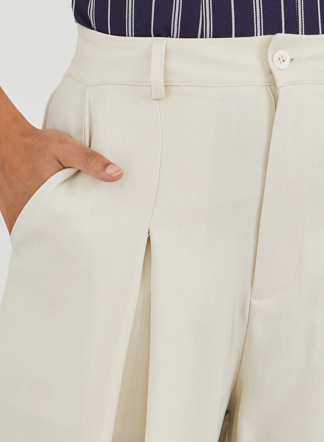 Styli Solid High Rise Inverted Pleated Wide Leg Pants - Image 3