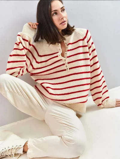 Bianco Lucci Button Collar Relaxed Fit Knit Sweater