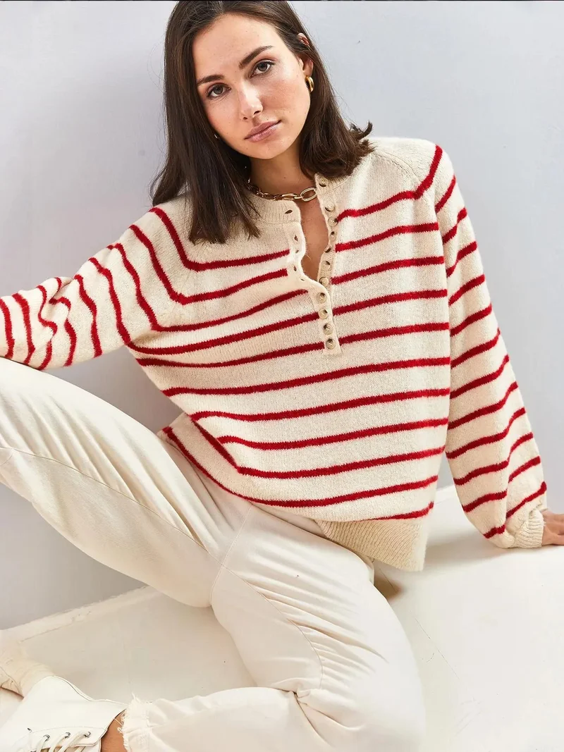 Bianco Lucci Button Collar Relaxed Fit Knit Sweater