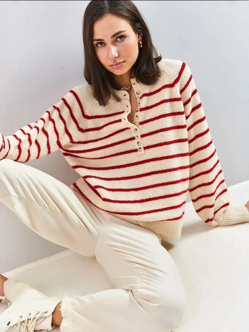 Bianco Lucci Button Collar Relaxed Fit Knit Sweater