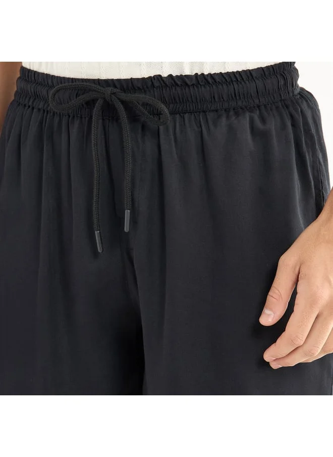 FAV Solid Shorts with Drawstring Closure and Pockets