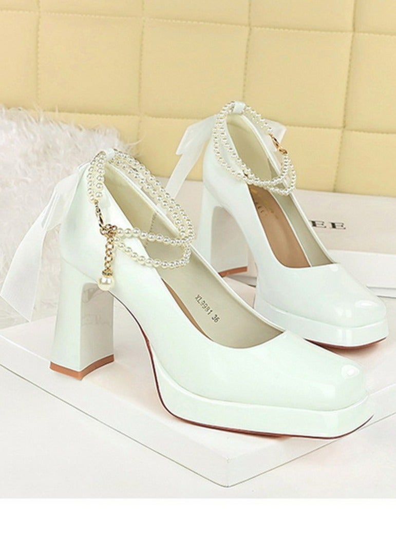 بيج تري المرأة براءة الاختراع منصة الجلد الكعب العالي مربع مغلق إصبع القدم مضخات أبيض 9CM - Image 2