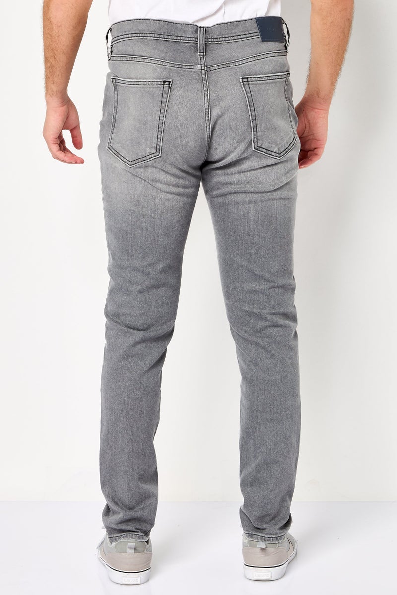 DKNY Men Skinny Fit Washed Stretchable Jeans, Grey - Image 4