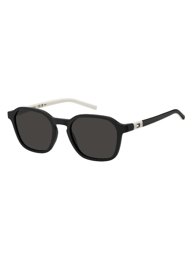 تومي هيلفيغر TOMMY HILFIGER Sunglasses TH 2245/S Black
