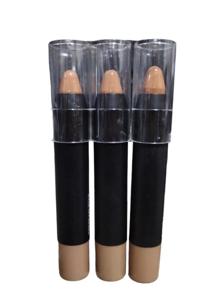 Generic Lip Stick 3 Colors Set for Girls With Lip Balm And Protection From Cracks  - Image 1