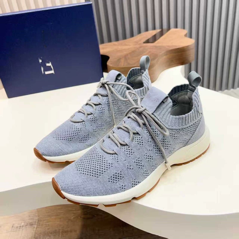 Men's Breathable Flyknit Running Shoes - Image 4