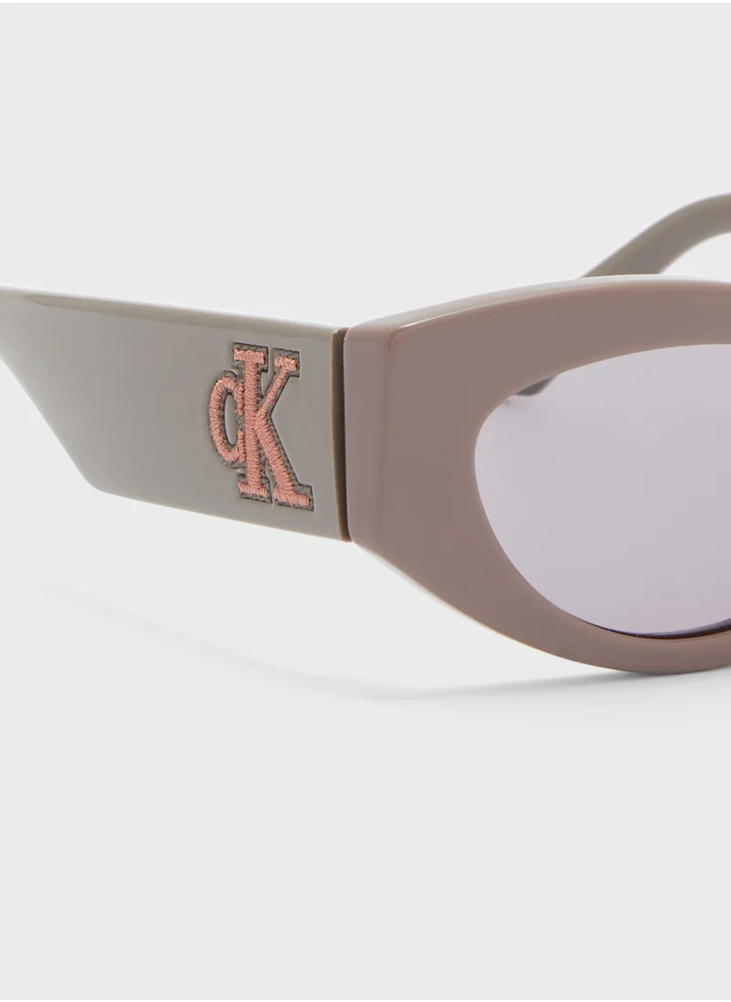 كالفن كلاين جينز Butterfly Sunglasses