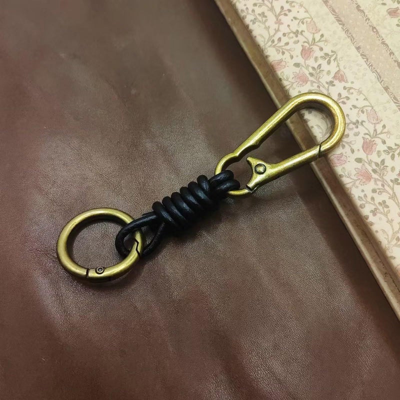 Black Vintage Leather Keychain Key Ring for Car Keys Mens Fashion Pendant - Image 4