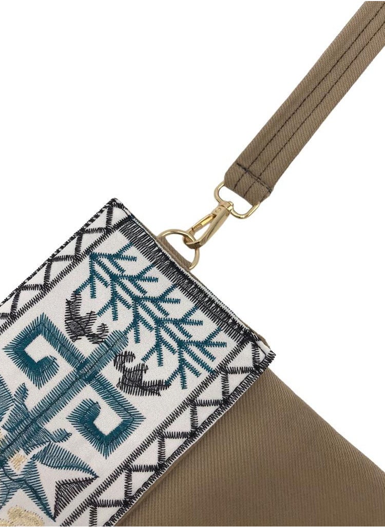 Generic - Ornate pouch - Image 1