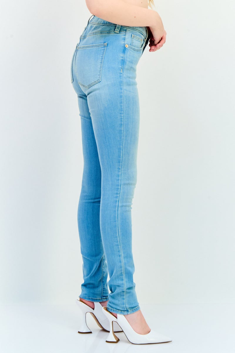 Universal Thread Women Skinny Fit Washed Stretchable Denim Jeans, Light Blue - Image 2