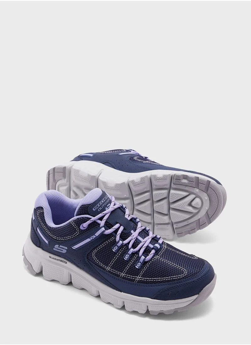 SKECHERS Summits At
