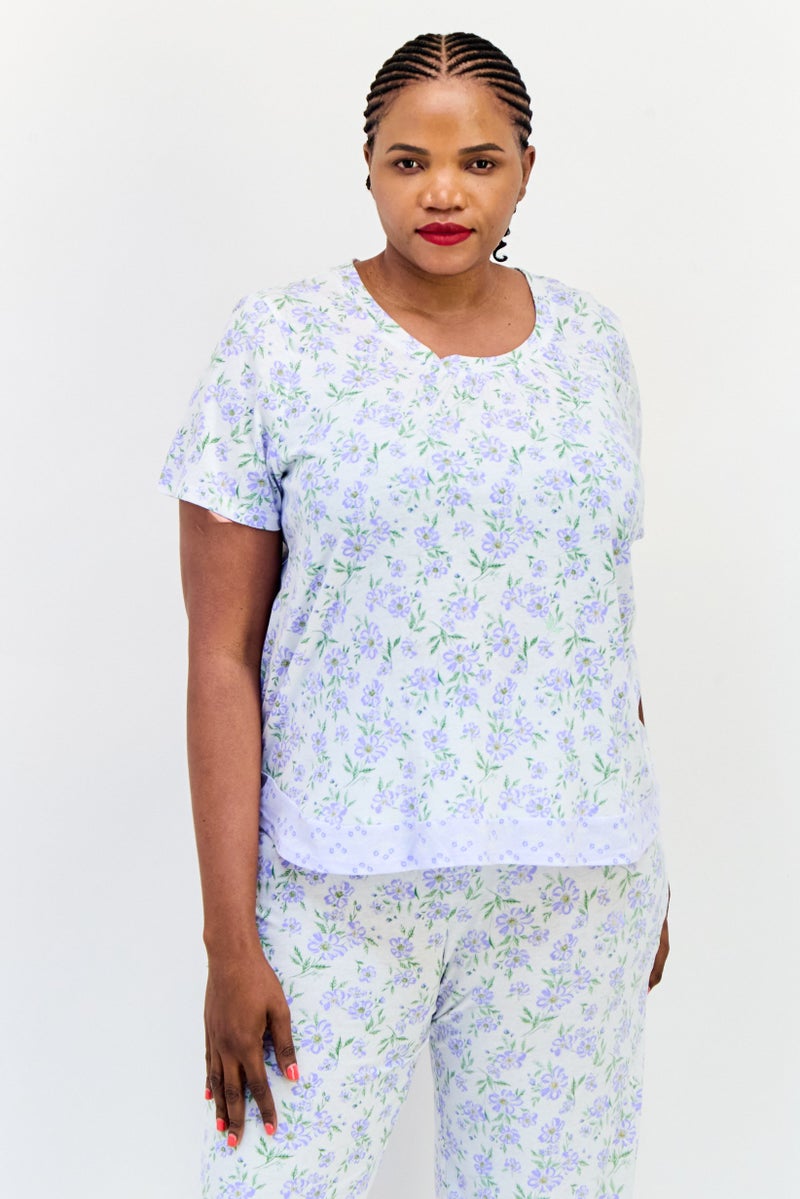 Celestial Dreams Women Plus Size 2Pcs Floral Pattern Sleepwear Set, Multicolor - Image 2