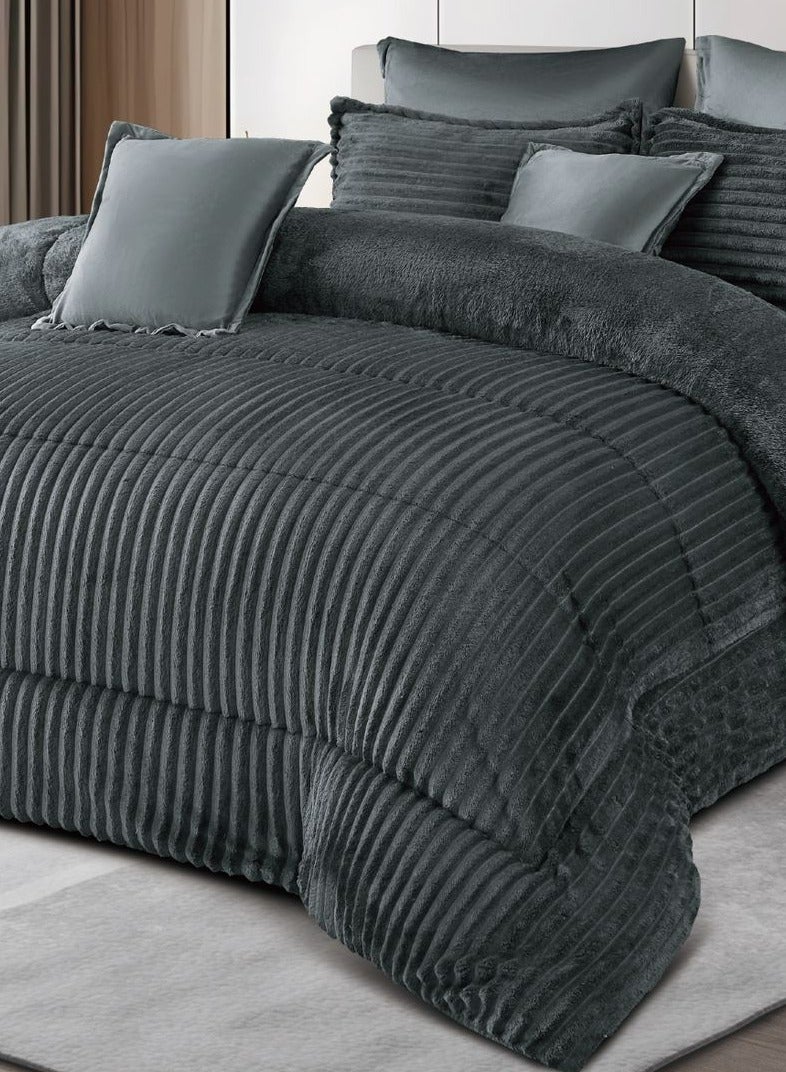 مينج لي مفرش سرير شتوي نفرين بتصميم هندسي مصنوع من الفرو الناعم مكون من 8 قطع ( 1 مفرش +1 شرشف مطاط للمرتبة + 4 كيس مخدة +2 كيس للوسادة المربعة ) مقاس المفرش 230X250 سم - Image 4