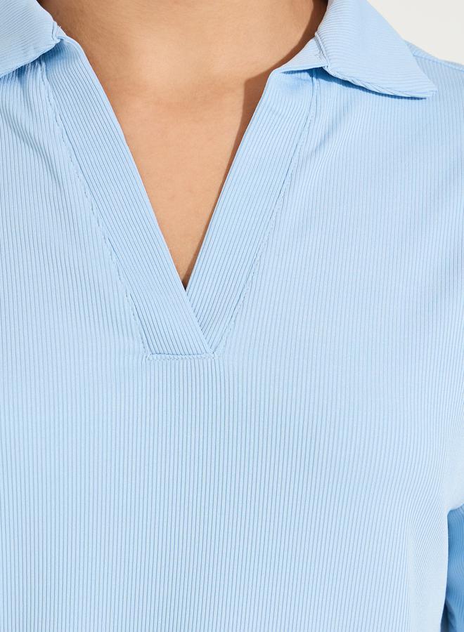 ستايلي تيشيرت بياقة بولو وقصة عادية - Image 4